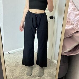Black wide leg crop pants